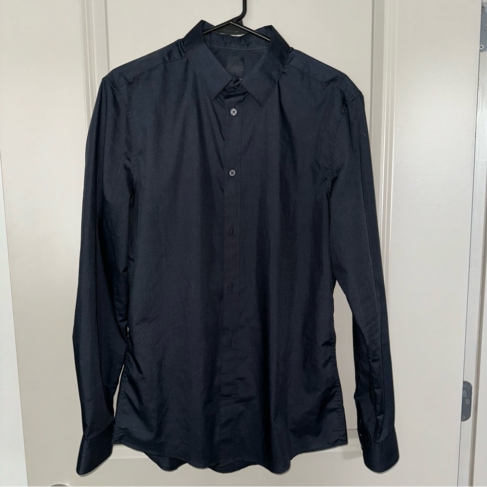 H&M Men’s Slim Fit Dress Shirt